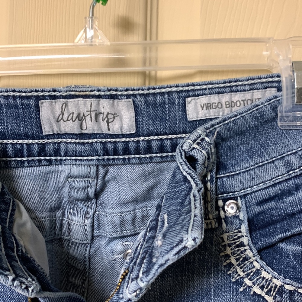 Jeans - Picture 4 of 8